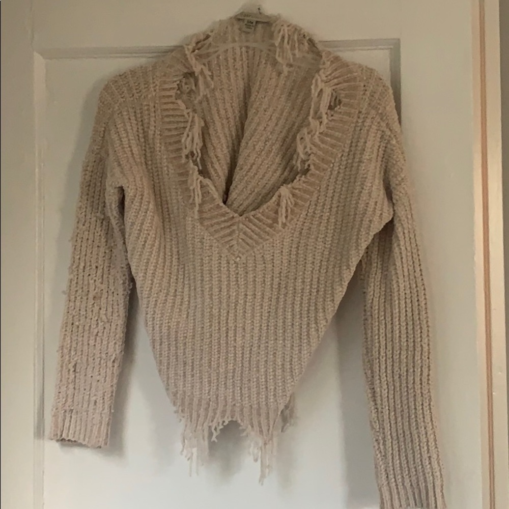 Crop sweater distressed